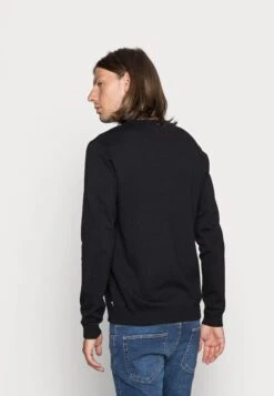 Jack & Jones Ebasic Crew Neck Noos - Jumper - Black -Stock X b590f92b172f45688ae41976a8c13936