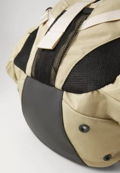 Oakley ICON BACKPACK UNISEX - Rucksack - Pebble/mist 22 Oakley ICON BACKPACK UNISEX - Rucksack - Pebble/mist -Stock X b5c5c9fa01954fe6bee359799571351d