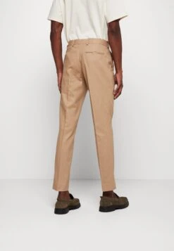 The Fashion Suit Notch Patch Pockets - Suit - Tan -Stock X b5e396906fb648b6b3ff9d4f38d98136