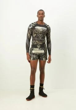 Venum INVADER MUAY THAI SHORTS - Sports Shorts - Black/sand -Stock X b62d685be9784bfbb7a2df207c792d09