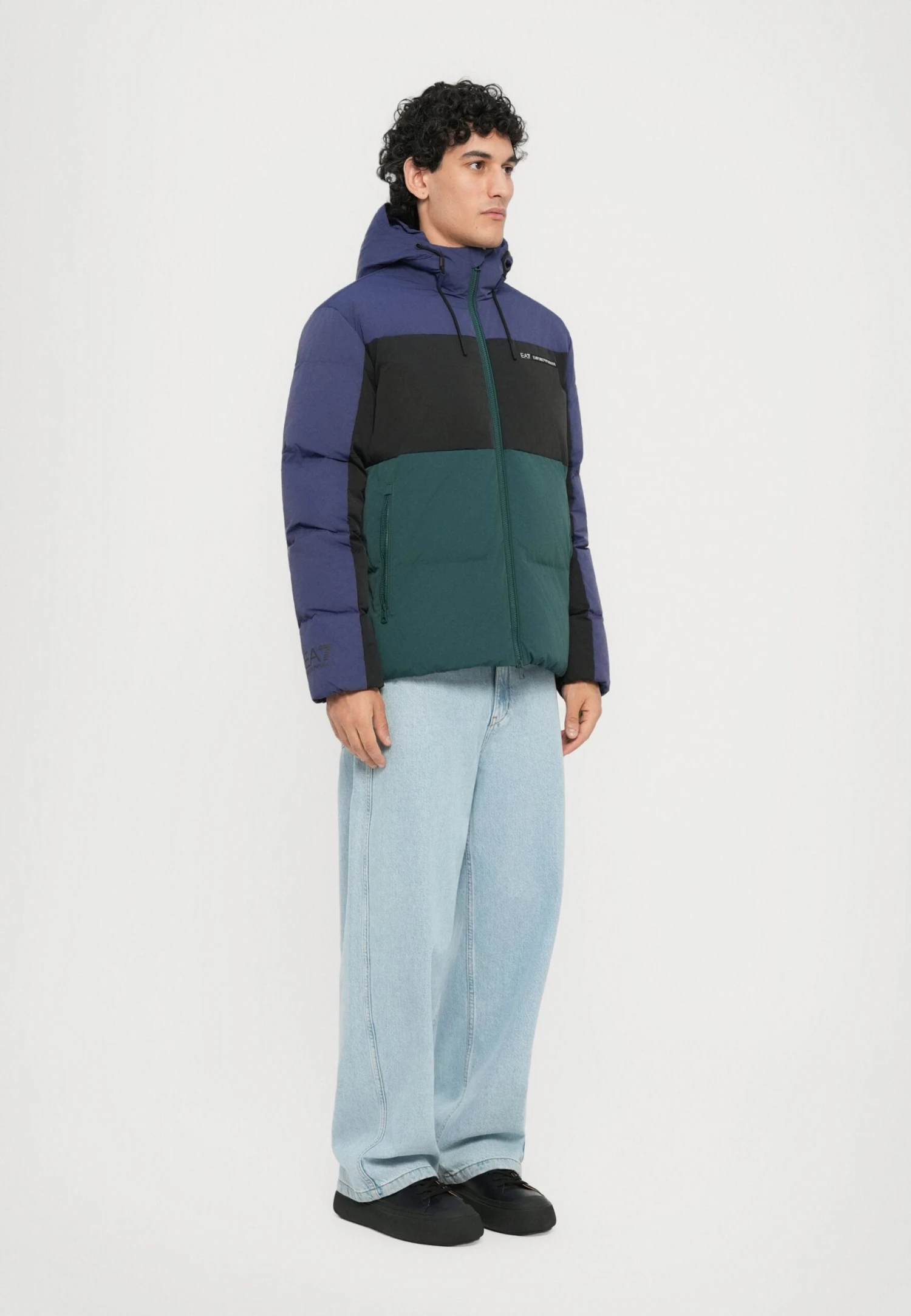 EA7 Emporio Armani TRAIN ATHLETIC COLOUR BLOCK PADDED JACKET - Winter Jacket - Ponderosa Pine 6 EA7 Emporio Armani TRAIN ATHLETIC COLOUR BLOCK PADDED JACKET - Winter Jacket - Ponderosa Pine - Image 4