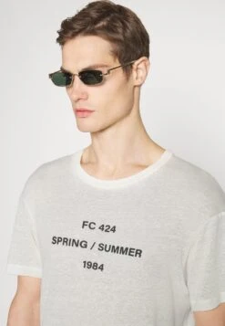 424 Unisex - Print T-Shirt - White 11 424 Unisex - Print T-Shirt - White -Stock X b878b0a17c794067aa142a9825415847