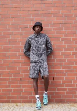 ASICS SportStyle Hs4-S Gel-Sonoma 15-50 Gtx Unisex - Trainers - Aruba Blue/Blue Graphite -Stock X b8add5c2b748423a991fa02bf1e40b5d