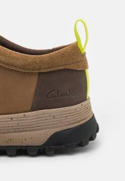 Clarks Atl Trek Wally - Casual Lace-Ups - Sand/Beige -Stock X b9d40942989f4aa78ca49314898b68d7