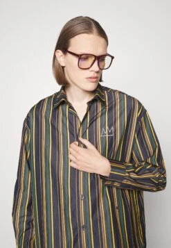 ETUDES Illusion Nows The TimeUnisex - Shirt - Striped -Stock X ba2ae46b2fe84561907d44d342738b42