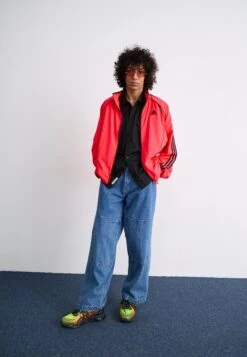 Adidas Originals TEAMGEIST - Training Jacket - Lucid Red/black -Stock X bac93817a30b4efcaa29a4c8d6c6ade2