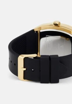 Guess Mens Trend - Chronograph Watch - Black -Stock X bbca98bf71054dbbbe2d3b9744297813