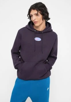 Nike Sportswear CLUB - Sweatshirt - Cave Purple -Stock X bc1105fdbc7d4584bfee9b2e2e707627