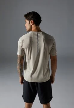 QUICK DRY SHORT SLEEVE T-SHIRT WITH REFLECTIVE STRIP - Sports T-shirt - Beige -Stock X bc7896e5f03347858e133ce05ca1deea