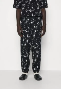 Maple Joggers - Tracksuit Bottoms -Stock X bc802df12c834ec29bdd9483c0e9aaf7