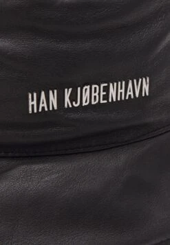 Han Kjøbenhavn Unisex - Hat - Black -Stock X bd3944b47bed42848fc27292c4c00b12
