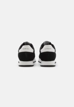 Calvin Klein Jeans Retro Runner - Trainers - Black/Bright White -Stock X bd424e357eb942dca04acef45eb17d32