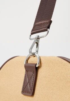 Pier One UNISEX - Weekend Bag - Camel -Stock X bd5b7fe877d24569850c1e4d120078f6