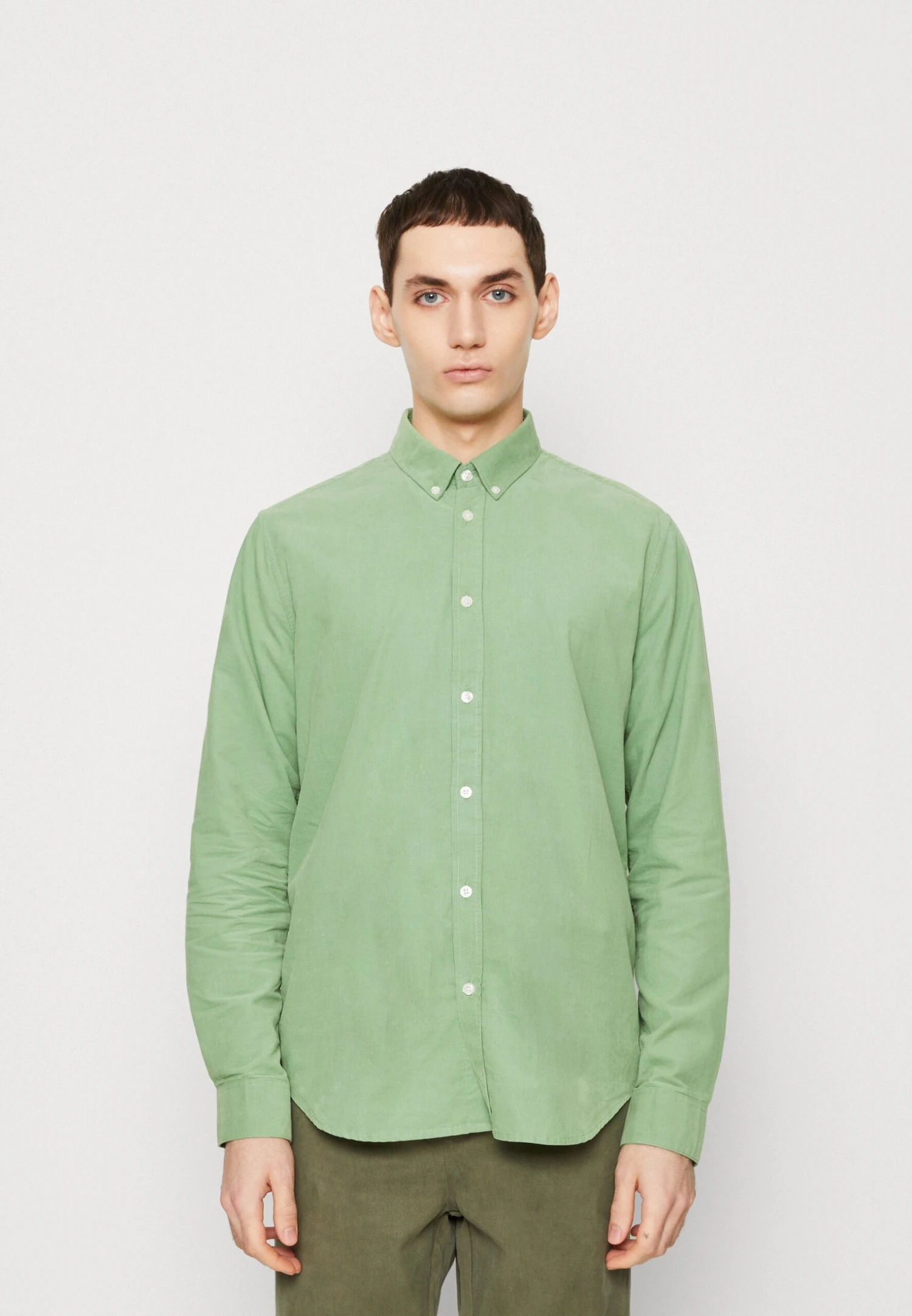 SAMSØE SAMSØE Liam Shirt - Shirt - Basil 3 SAMSØE SAMSØE Liam Shirt - Shirt - Basil