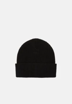 Han Kjøbenhavn Han Beanie Unisex - Beanie - Black -Stock X be0750f324a748ec992dfb8748d4381a