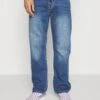 Quiksilver Aqua Cult - Straight Leg Jeans - Aged -Stock X bf68887b52e44cc0afb0918bd17c6188
