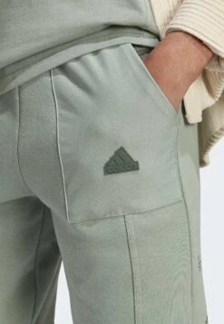 Adidas Sportswear M Ce Sho - Shorts - Silver Green -Stock X bfae9ddc350c445aa540edbec104e52e