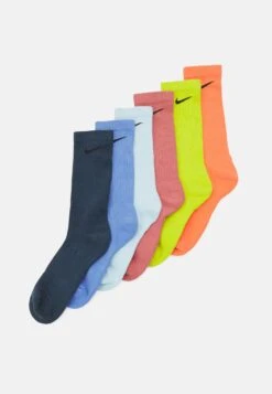 Nike Performance EVERYDAY PLUS CREW UNISEX 6 PACK - Sports Socks - White/red/ Blue/gold Coloured/silver Coloured -Stock X c015ccdb1bf54515ba2a13d6db09715d
