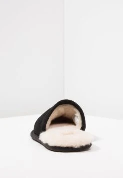 Ugg Scuff - Slippers - Black -Stock X c0219143325a41e1997cb0a8e2c640a7