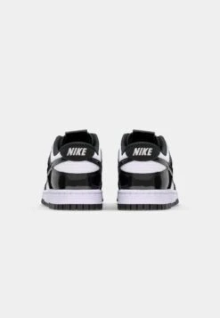 Nike Sportswear DUNK RETRO SE 1 - Trainers - White/black -Stock X c163d21760f94abd9a07cd69b35e65cd