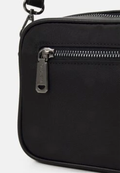 Valentino Bags Damian Unisex - Across Body Bag - Nero -Stock X c1e2faf8a3894615a0f05326e8bc6692