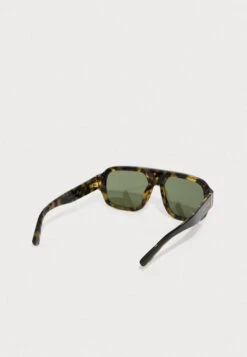Dolce & Gabbana Sunglasses - Black/yellow Havana/dark Green 7 Dolce & Gabbana Sunglasses - Black/yellow Havana/dark Green -Stock X c21c8149b5694a629838a3846daa854e