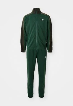 Nike Sportswear CLUB - Tracksuit - Safety Orange/light Khaki -Stock X c2408b41cd8a4041b55812a2db754c85