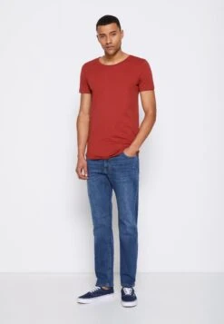 Lee West - Straight Leg Jeans - Clean Cody 12 Lee West - Straight Leg Jeans - Clean Cody -Stock X c244b50a5562412395e53f600ca7e649
