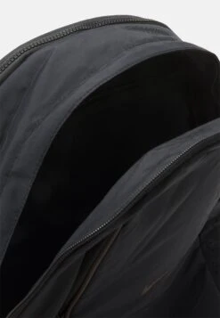 Nike Sportswear Essentials - Rucksack - Black/Ironstone -Stock X c2960b64bd7b49dd80c99df434c40978