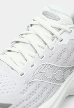 Saucony HURRICANE 25 - Road Running Shoes - White -Stock X c2acfcb31a68438b8f82ef2342a8dc83