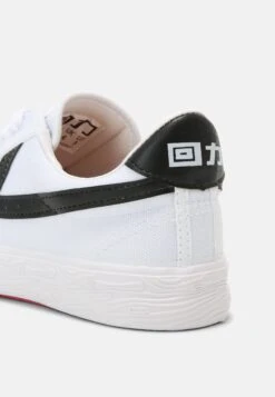 Wb-1 Unisex - Trainers - White/Black -Stock X c492093b289b4372a14755bf4f38379a