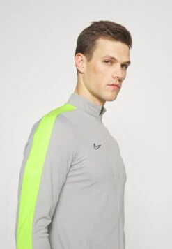 Nike Performance Academy Tracksuit Branded - Tracksuit -Stock X c5a11ead9a114c4b8692719074f876d0