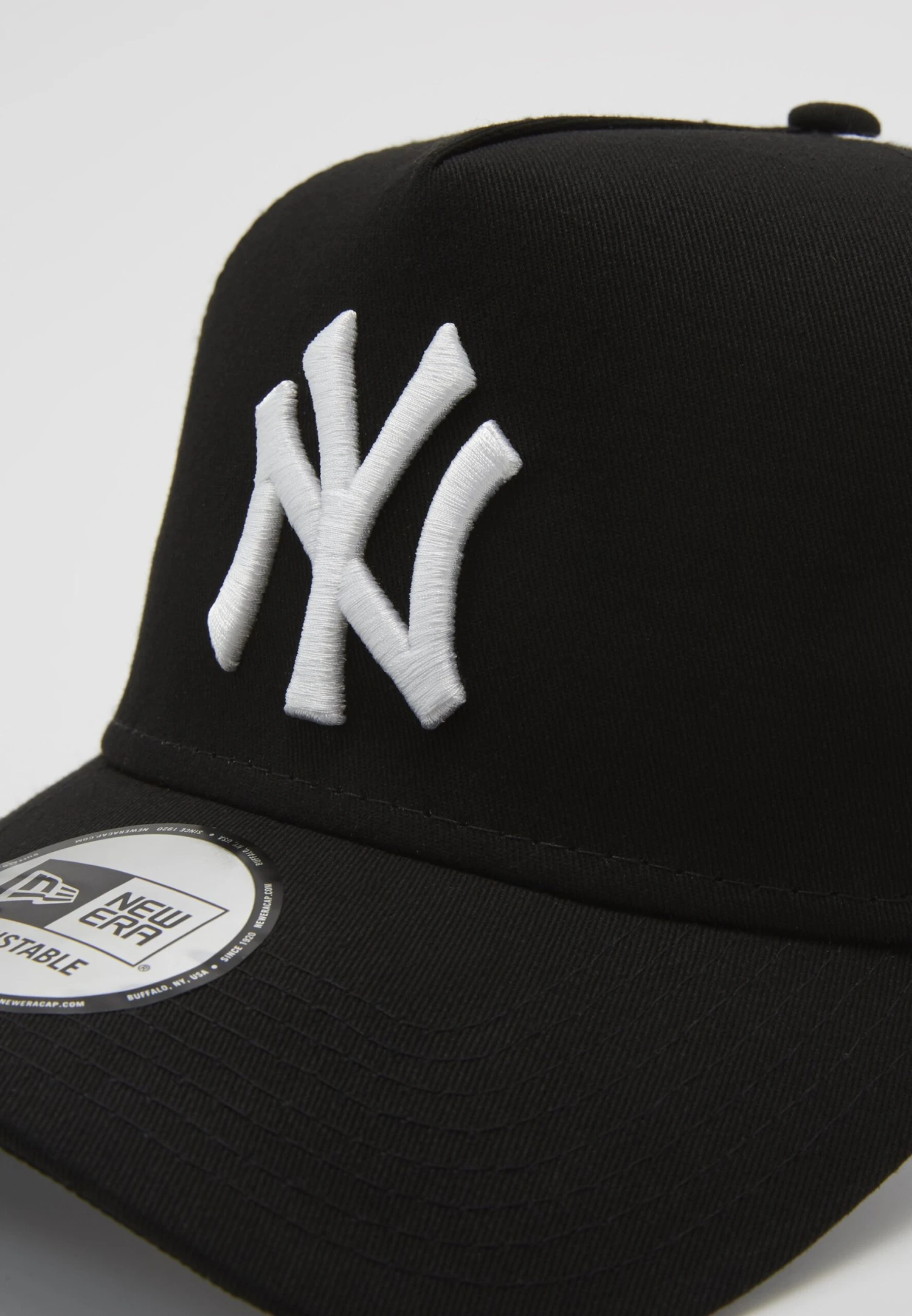 NEW ERA Clean Trucker Neyyan - Cap - Black/ White 5 NEW ERA Clean Trucker Neyyan - Cap - Black/ White - Image 3