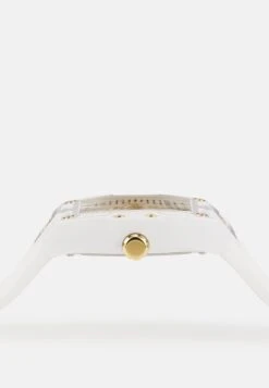 Guess Phoenix Exclusive - Chronograph Watch - White/Champagne Sunray -Stock X c5c84335ec324a1e8cae9e97a3a6f432