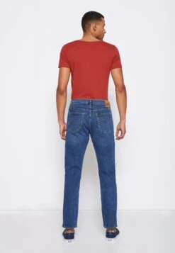 Lee West - Straight Leg Jeans - Clean Cody 11 Lee West - Straight Leg Jeans - Clean Cody -Stock X c6f75999222f4bb4a5c74dfc9b6d5fa7