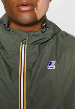 K-Way Plus Le Vrai Claude Unisex - Short Coat - Green Blackish -Stock X c787381e47d747beb47141c483118aa9