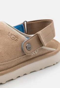 Ugg Goldencoast Clog - Mules - Sand/Santorini -Stock X c7b06785de6945ac9b1af6491623a84d