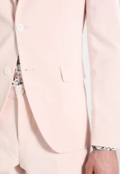 Lindbergh Plain Mens Suit - Suit - Rose -Stock X c8852bb46f064379a14a593ddf233ebf