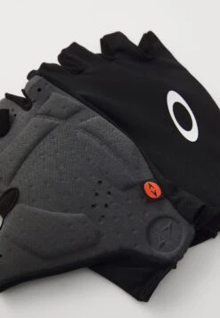 Oakley DROPS ROAD GLOVE 2.0 - Gloves - Blackout -Stock X c9ad6b65738741d78e1b1da97370355c