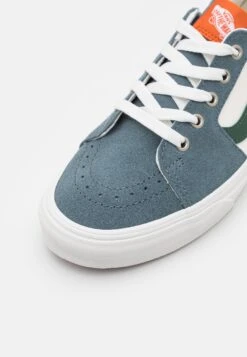 Vans Sk8 Low Unisex - Trainers - Varsity Blue/Green 13 Vans Sk8 Low Unisex - Trainers - Varsity Blue/Green -Stock X ca1825f3d9a24a02ab1200bcdfdbab04