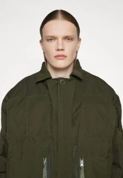 Miles Jacket - Outdoor Jacket - Moss Green -Stock X ca20f36ffd484d38a0948cf4b8aac530