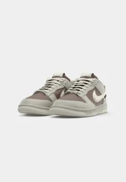 Nike Sportswear DUNK GTX - Trainers - Light Bone/sail/brown -Stock X ca36ea06346848c7a392f6652ba3817f