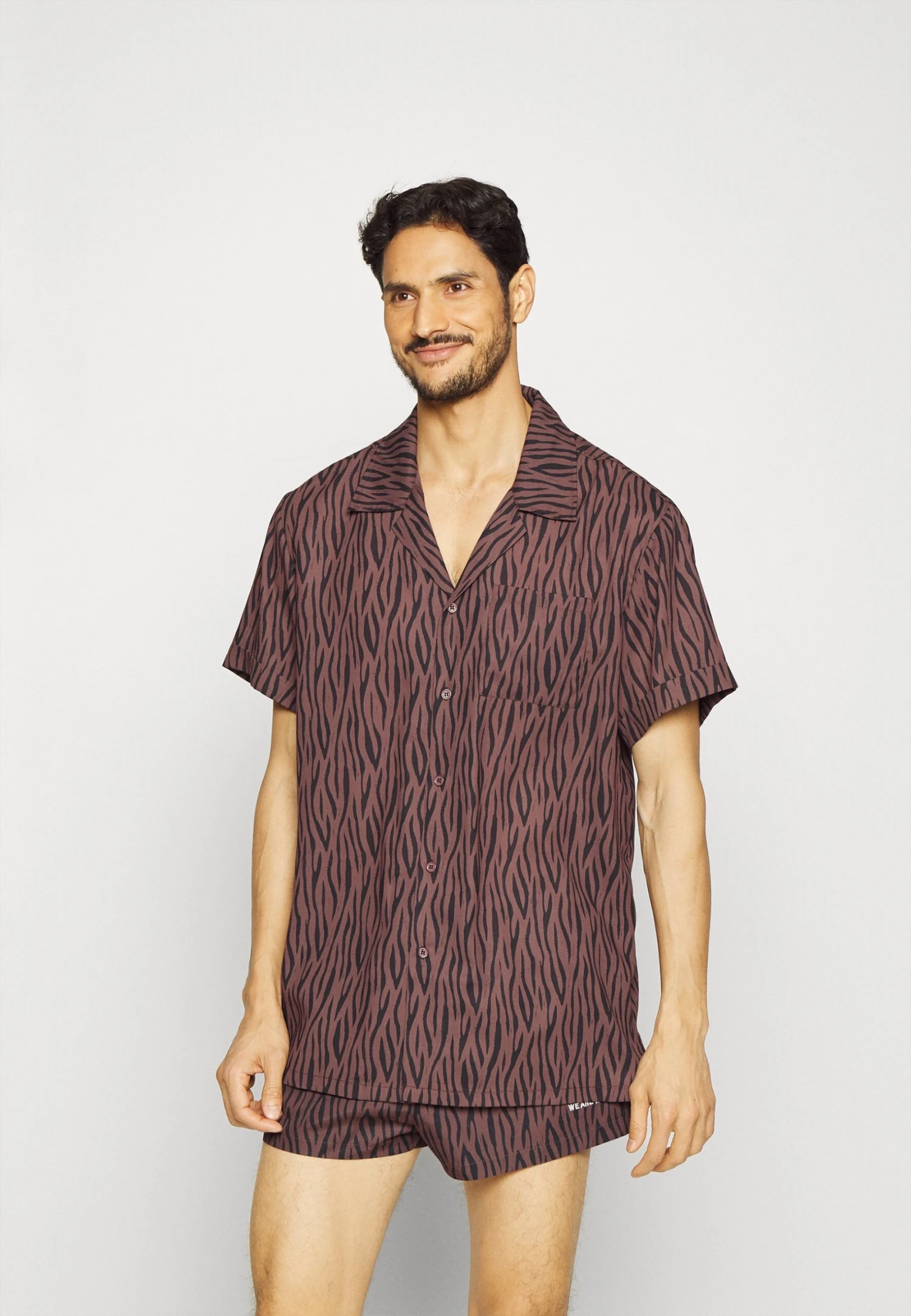 Eco William Short Sleeved Shirt - Pyjama Top - Brown Animal 3 Eco William Short Sleeved Shirt - Pyjama Top - Brown Animal