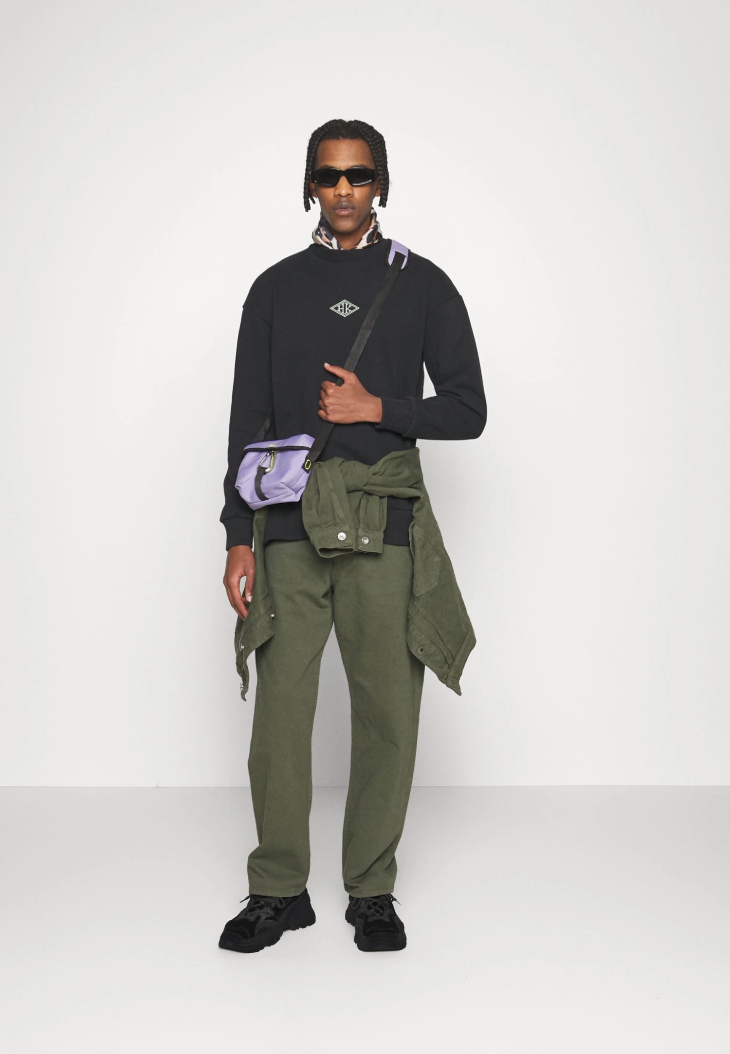 Han Kjøbenhavn Bulky Crew - Sweatshirt - Faded Black 7 Han Kjøbenhavn Bulky Crew - Sweatshirt - Faded Black - Image 5