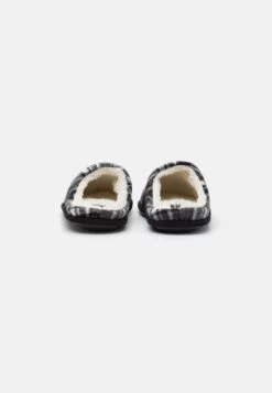 Jack & Jones JFWMURPHY MULE HOMESLIPPER - Slippers - Anthracite -Stock X cb07f518028f4d478643a17eaa4c592a