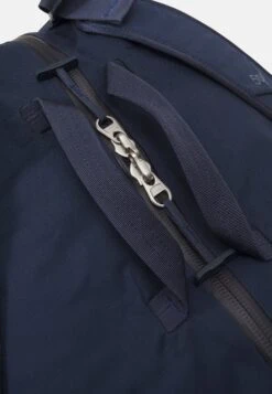 Norrøna 50L Duffel Bag - Sports Bag - Indigo Night -Stock X cc812cb61bc94efd9af09dbf7a16b43c
