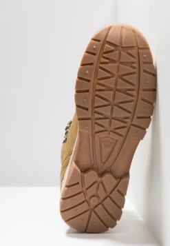 Kappa Hiking Shoes - Beige -Stock X cc900b74b2d6478b86368a7bea148bbc