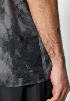 ADIDAS PERFORMANCE SEA TEE - Sports T-shirt - Black -Stock X cd3666086e1747ccbc17ede8eb6d5a9d