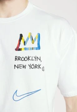 Nike Performance Nba Brooklyn Nets City Edition Max Tee - Print T-Shirt - White -Stock X ceb57c1c81ed4572ae1d00cc7a84bb42