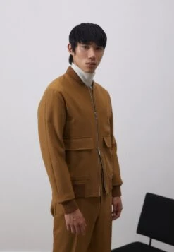 J.Lindeberg Thom - Bomber Jacket - Chipmunk